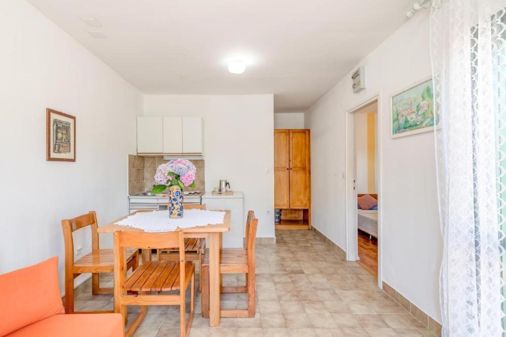 Povlja Bungalows Exteriér fotografie